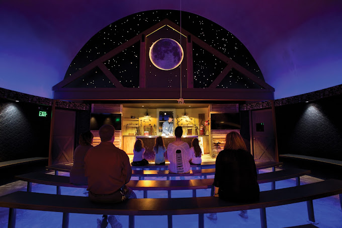 Cosmosphere Science Education Center and Space Museum